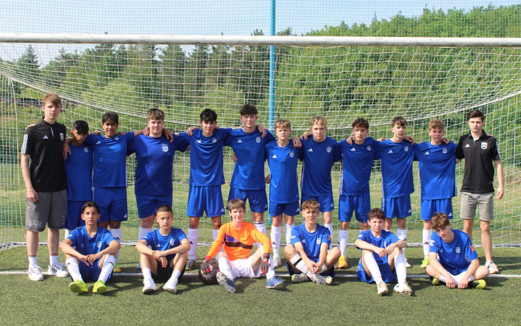 af czechia team in front of the goal